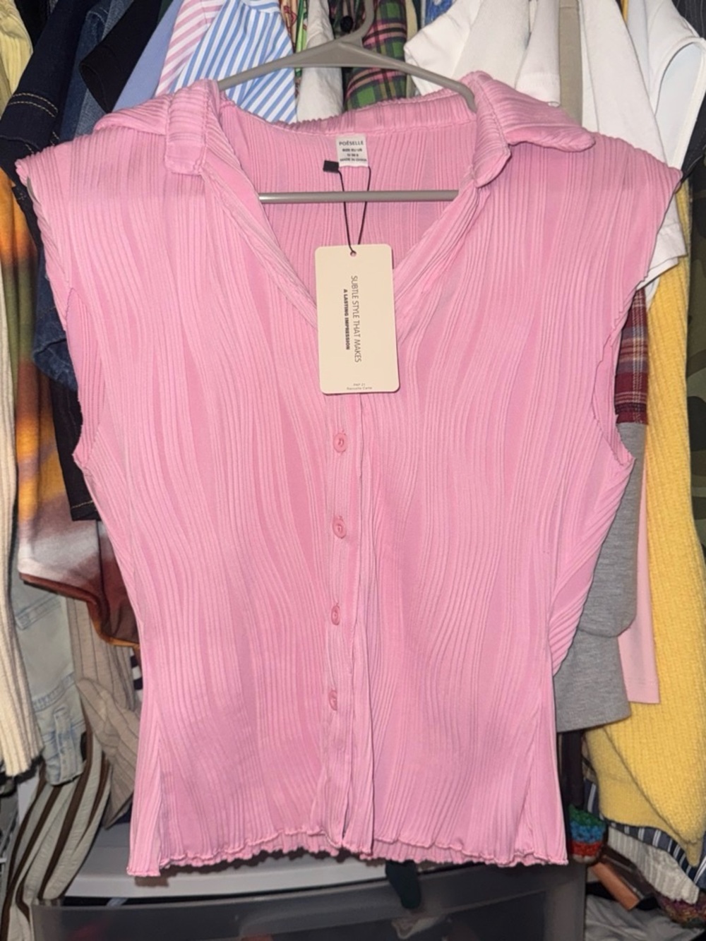 SHEIN Sleeveless Pink Button-Front Pleated Top